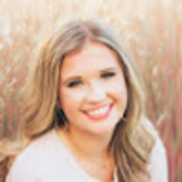 Meet your Posher, Breya - Picture 1 of 1